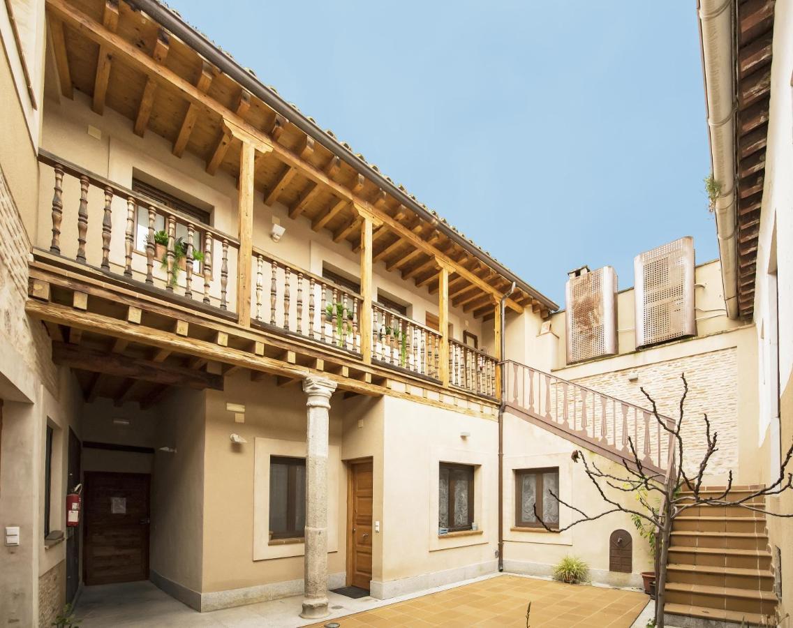 Appartamento La Casa del Tránsito Toledo Esterno foto